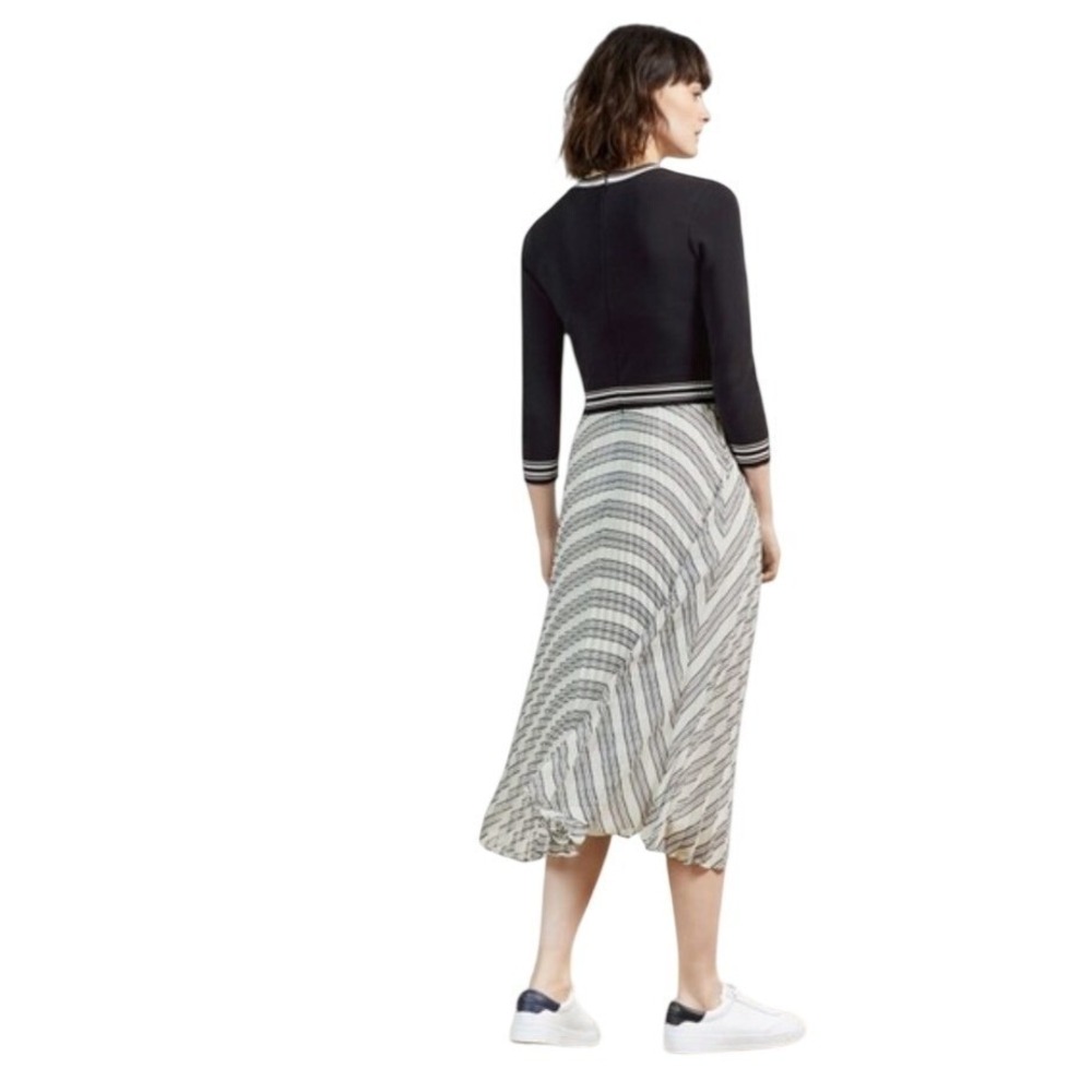 Ted Baker LANTAI Pleated Midi Dress Size 4 Navy White Striped Preppy Sporty Luxe - Picture 3 of 11